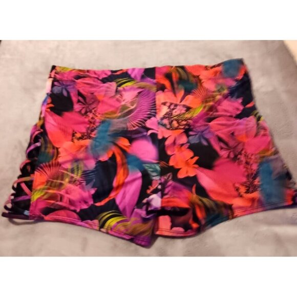 Torrid Falling Leaves Tropical Pink Swim Bottoms Shorts lattice 3 womens 3X - Picture 3 of 5